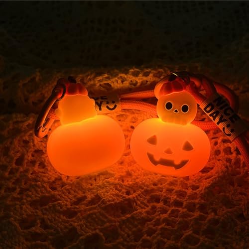 2pcs Pumpkin Lamp Keychains Light Up Halloween Keyrings Key Pendents for Backpack Handbag Wallet Hanging Decoration